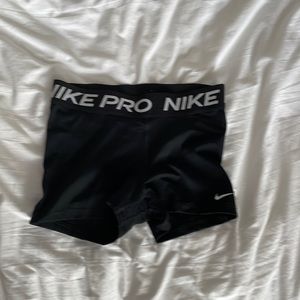 black nike pros
